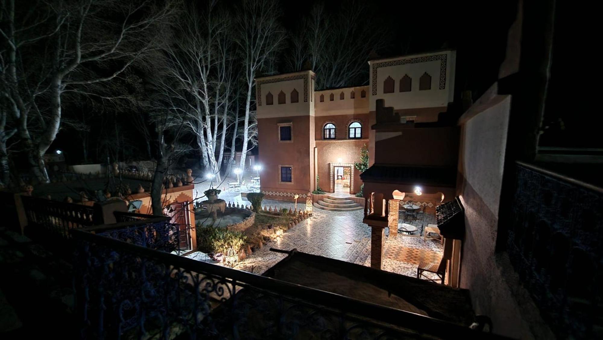 HomeStay Hotel Berbère de la Montagne Imdiazene Luaran gambar
